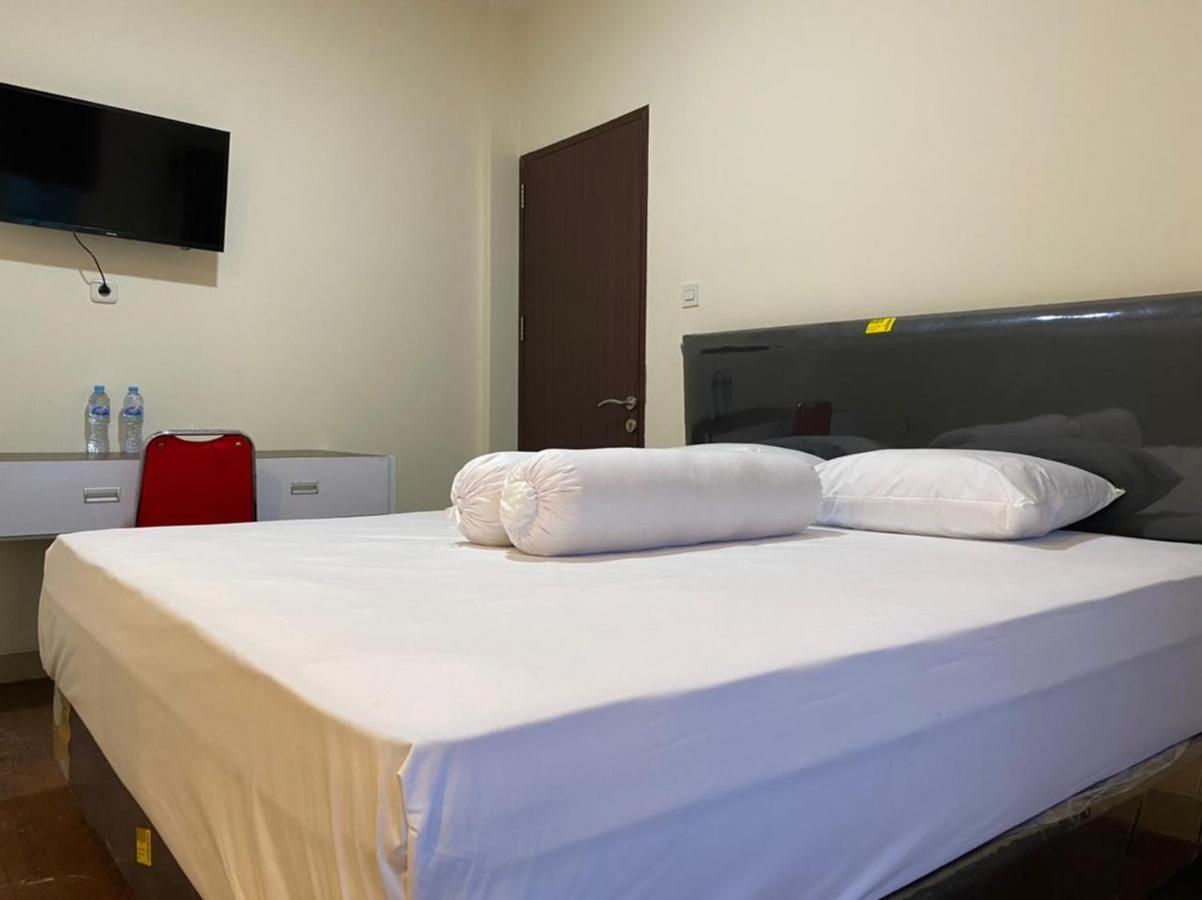 Mapala Guest House Makassar Redpartner Esterno foto