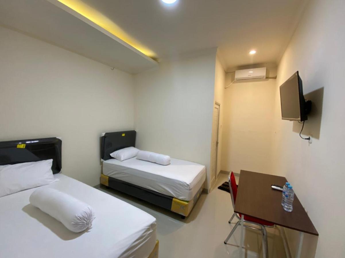 Mapala Guest House Makassar Redpartner Esterno foto