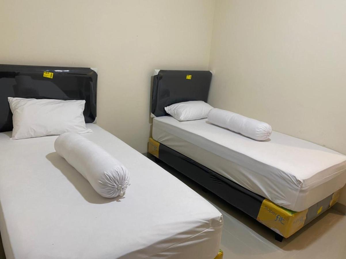 Mapala Guest House Makassar Redpartner Esterno foto